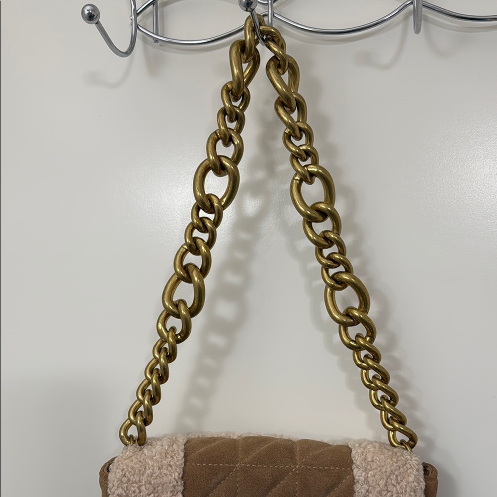 Zara Beige Quilted Leather Fleece Handbag - Picture 3 of 13